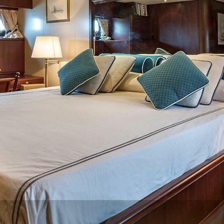 Riviera Boat Resort Ла-Спеція Екстер'єр фото